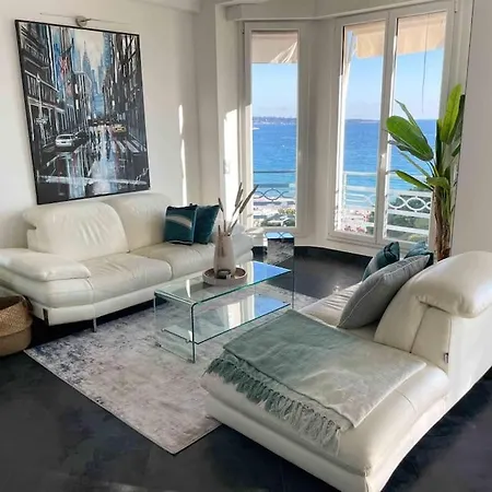 Stunning 2 Bedroom Flat With Sea View On Croisette Cannes