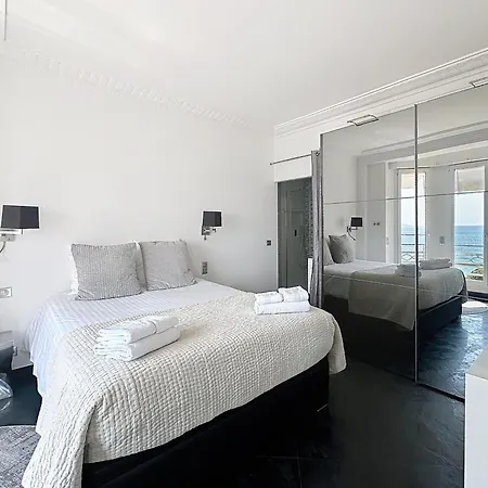 아파트 Stunning 2 Bedroom Flat With Sea View On Croisette