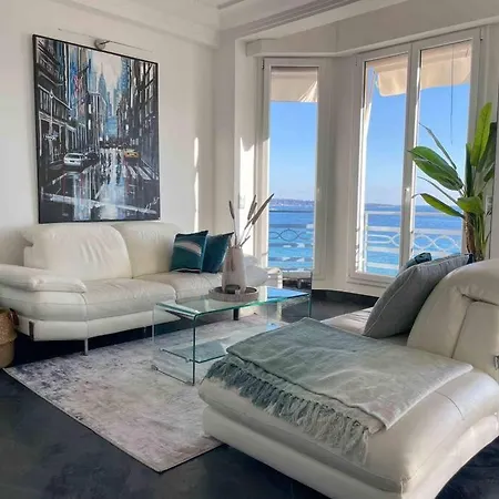 Stunning 2 Bedroom Flat With Sea View On Croisette Апартаменты Канны