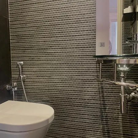 Stunning 2 Bedroom Flat With Sea View On Croisette *